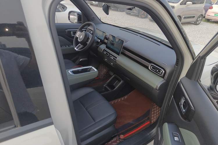 Used Baojun Spark EUV 2025 Smart Luxury Edition 5 Seats
