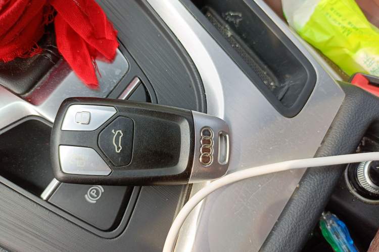 Used Audi A4L 2018 30th Anniversary Edition 40 TFSI Fashion Model
