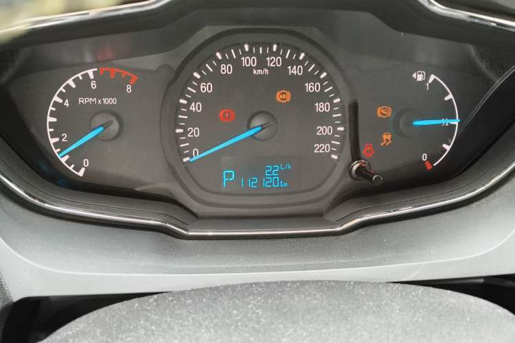 Used Ford Escort 2015 1.5L Automatic Fashion Model
