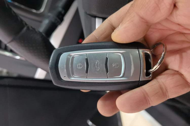 Used Geely Auto Vision 2016 1.5L Automatic Happiness Edition