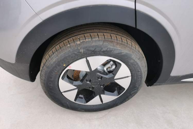 Used Geely Galaxy Geome 2026 Model 310km Dream Edition Exterior 5