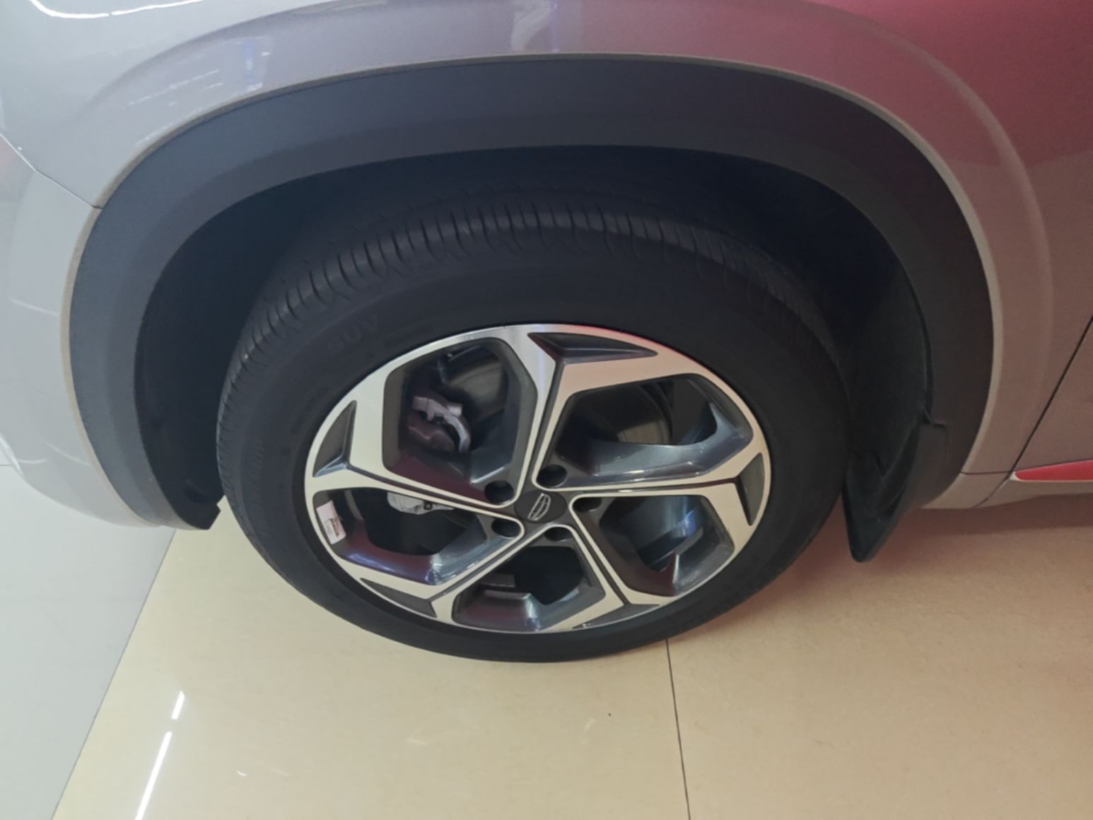 Geely Auto Monjaro L 2021 2.0TD DCT EVO Two-Wheel Drive Prestige Version — снимка 10