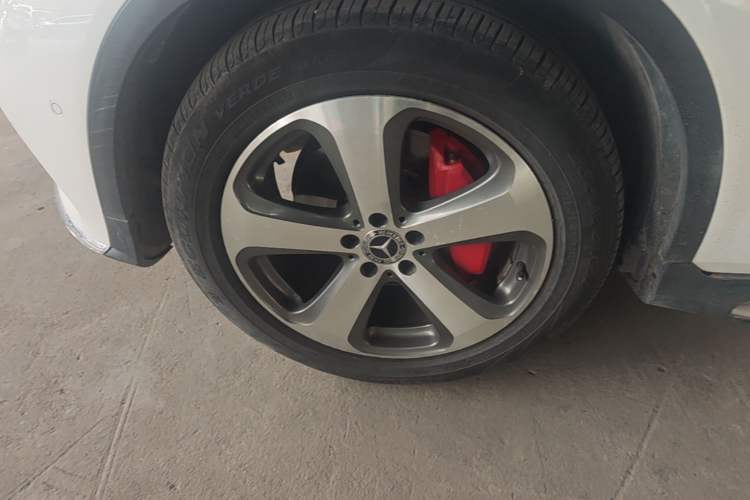 Used Mercedes-Benz GLC 2017 GLC 300 4MATIC Sport Edition
