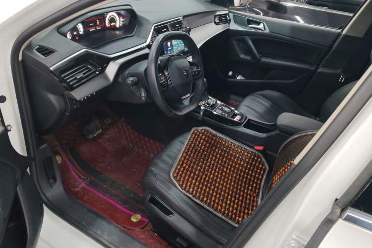 Used Peugeot 408 2022 1.6T Light-Chasing Edition Driver Seat