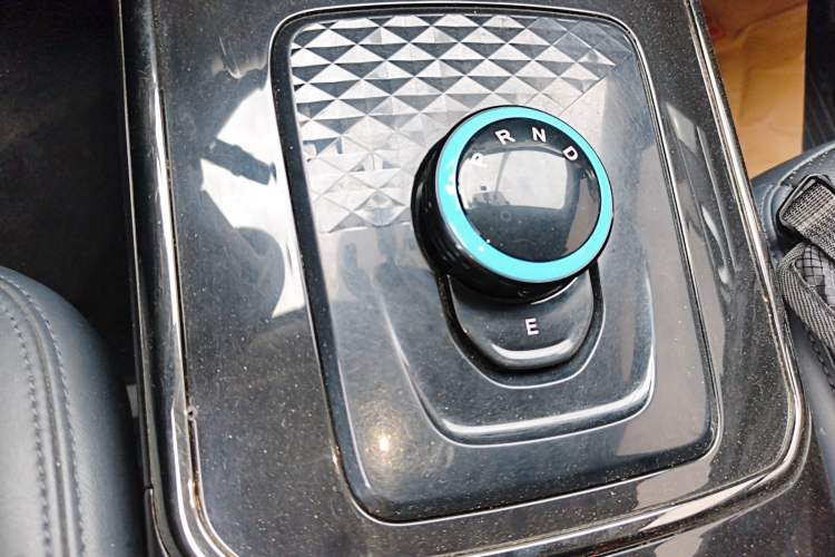 Used CHANGAN OSHAN Cosmos EV 2020 LingShang Model Gear Lever