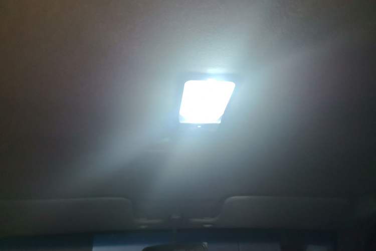 Used Isuzu Pickup 2009 2.8T 4WD Base Model Van 4JB1-TCT Headliner