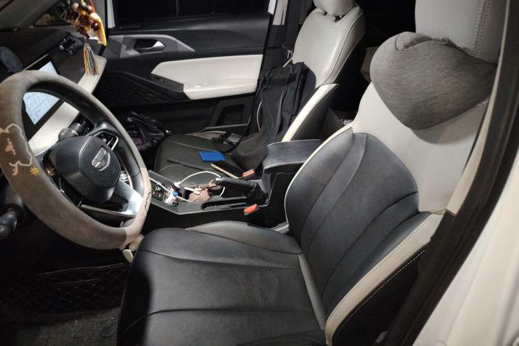 Used Geometry E Firefly 2024 301km Flowing Light
