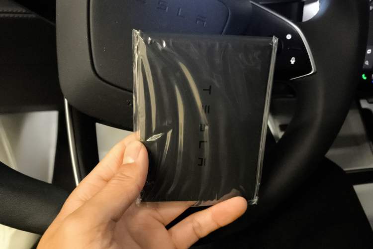 Used Tesla Model Y 2025 Rear-Wheel-Drive Version