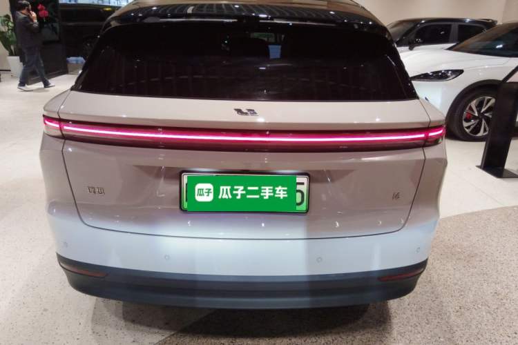 Used Li Auto i6 2025 Model Two-Wheel-Drive Standard Type Rear