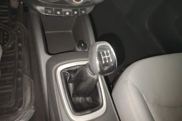 Used Chevrolet Sail 2015 Sail 3 1.5L Manual with Ideal Sunroof Edition