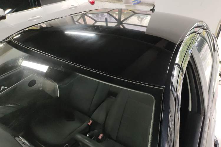 Used Volkswagen Lavida 2015 1.6L Manual Fashion Edition