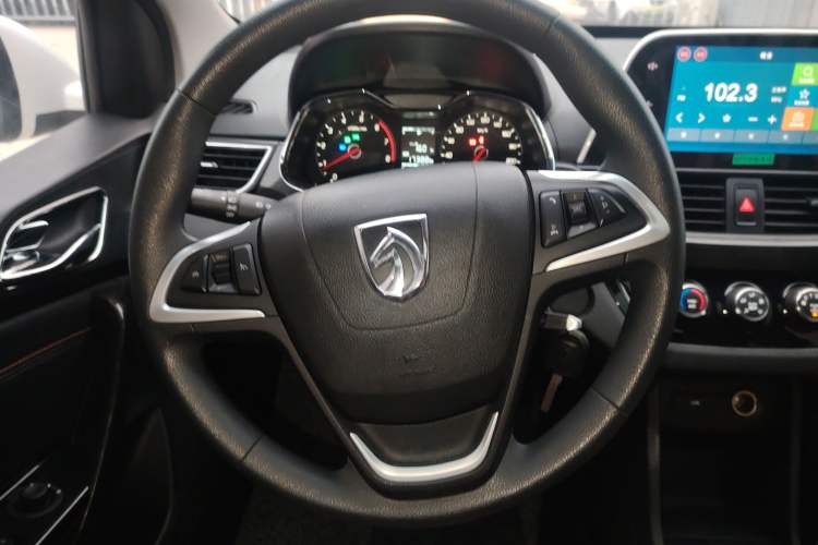 Used Baojun 310 2016 1.2L Manual Luxury Model