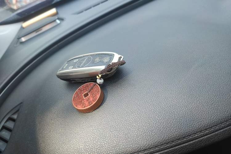 Used Roewe iMAX8 2021 400TGI Supreme Series Prestige Edition
