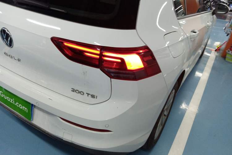 Used Volkswagen Golf 2023 200TSI DSG