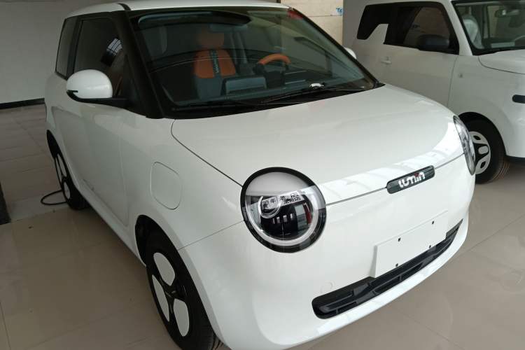 Used CHANGAN NEVO Lumin 2025 205 km Xiangqin Version