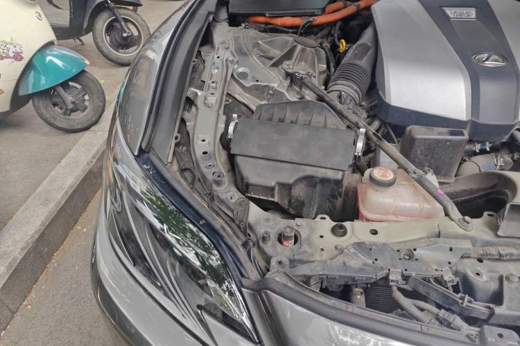 Used Lexus LS 2020 500h Excellence Edition China VI standard
