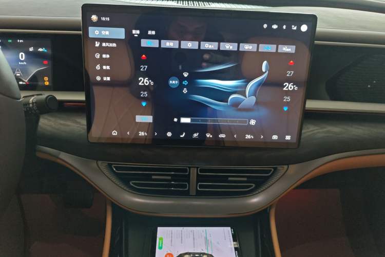 Used Denza D9 2024 DM-i 980 Four-Wheel Drive Prestige Model