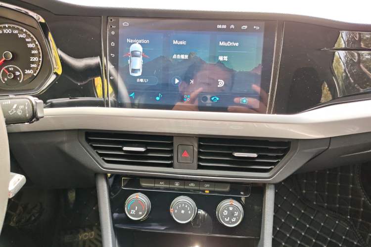 Used Volkswagen Bora 2019 1.5L Automatic Fashion Model