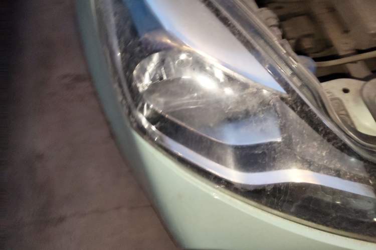 Used CHANGAN Benni E-Star 2021 National Edition Colorful Version Lithium Iron Phosphate (31.95 kWh) Right Front Headlight