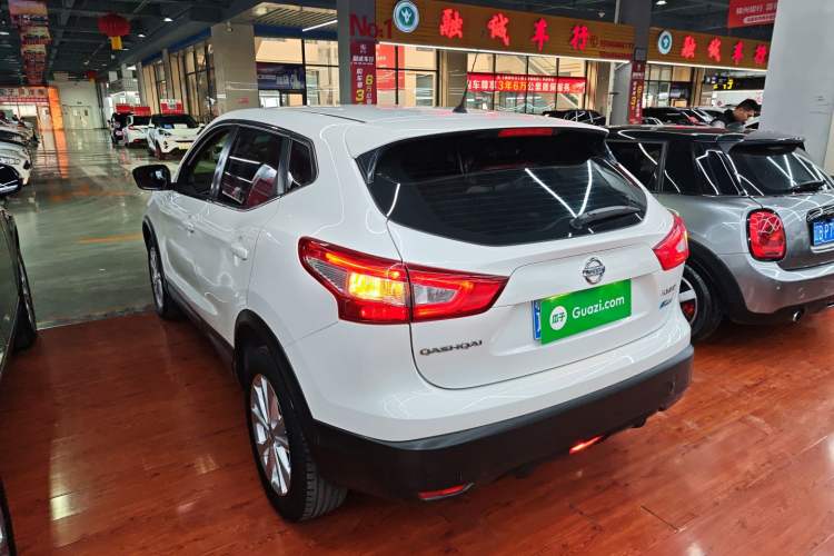 Used Nissan Qashqai 2016 2.0L CVT Elite Edition