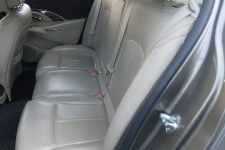 Used Buick LaCrosse 2013 2.4L SIDI Leading Comfort Version
