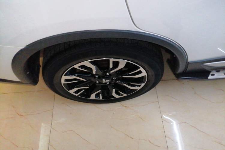 Used Mitsubishi Outlander 2019 2.0L Two-Wheel Drive Comfort Edition 7-Seater China VI Standard
