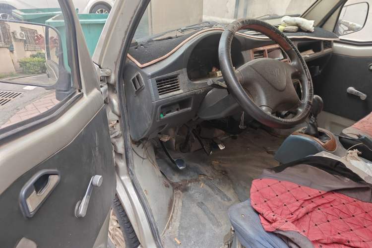 Used Wuling Zhiguang 2010 1.0L Liye Edition