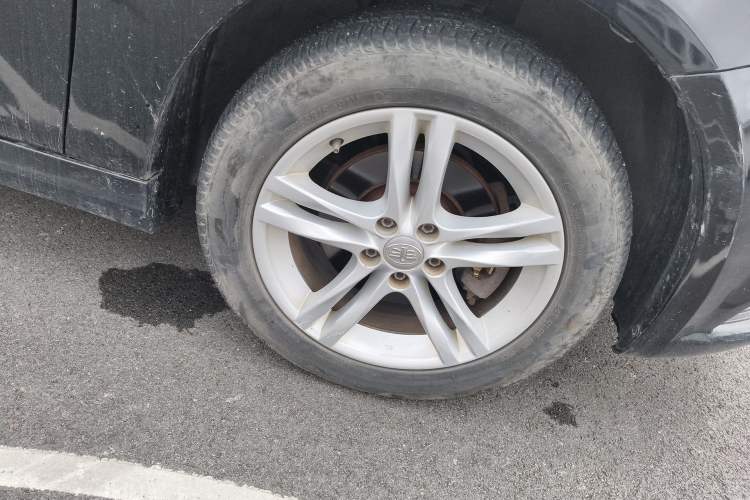 Used Bestune B30 2016 1.6L manual Comfort trim level