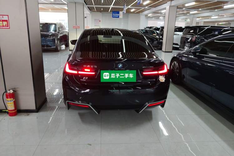 Used BMW i3 2022 eDrive 35 L Rear