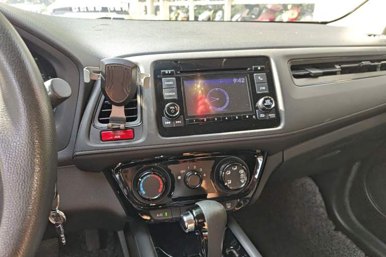 Used Honda Vezel 2017 1.5L CVT 2WD Comfort Model