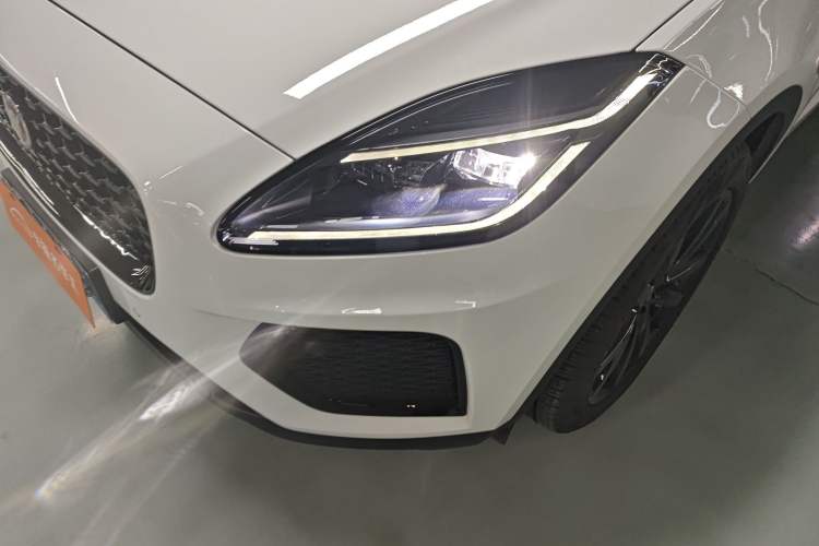 Used Jaguar E-PACE 2024 YAO Black Sport Edition R-DYNAMIC SE BLACK Left Front Headlight