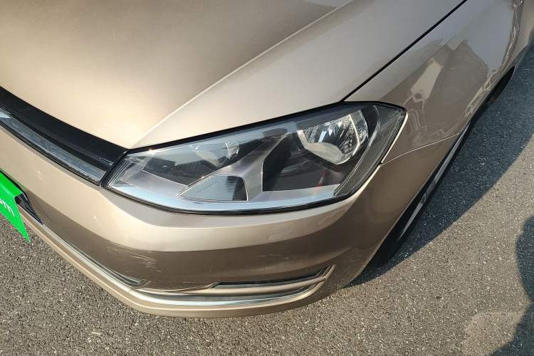 Used Volkswagen Golf 2015 1.6L Automatic Comfort Model
