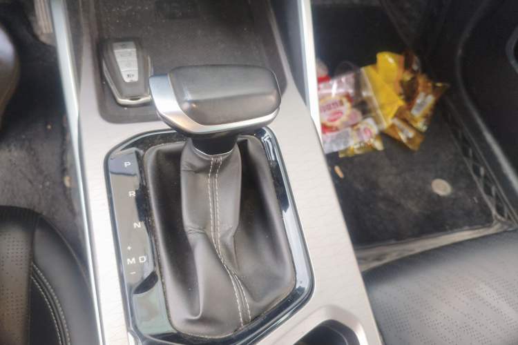 Used Geely Auto Emgrand 2022 4th Generation 1.5L CVT Luxury Model Gear Lever