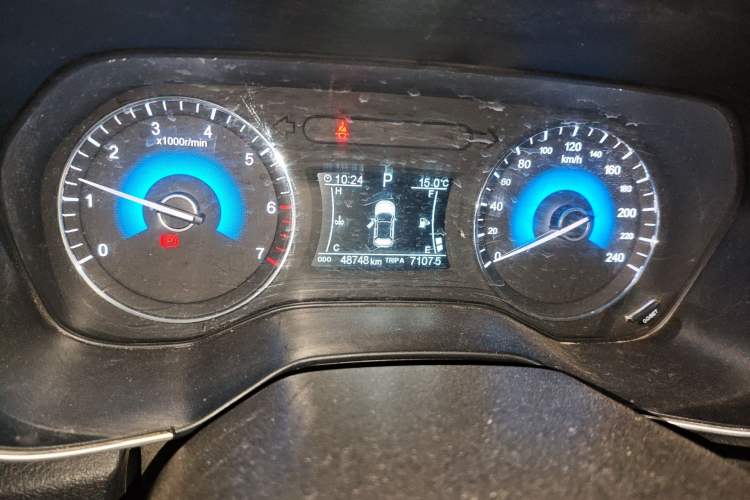 Used Dongfeng Fengon 580 2020 1.5T CVT Luxury Edition
