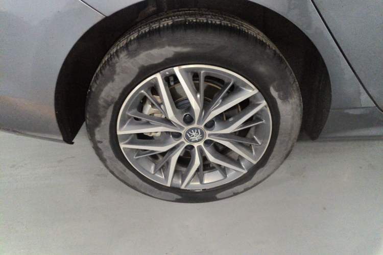 Used BYD Qin PLUS 2021 DM-i 120KM Flagship Model