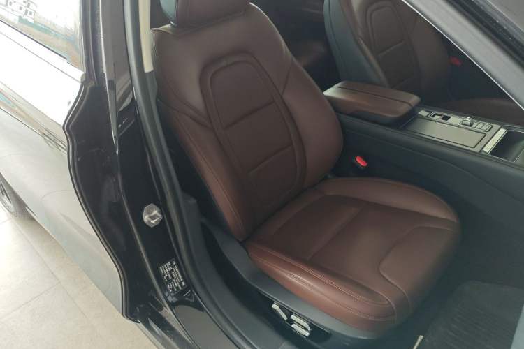 Used Lincoln Z 2024 2.0T Two-Wheel Drive Luxury Hybrid Version