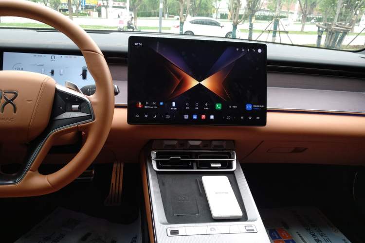 Used BYD Han L 2025 EV Four-Wheel Drive LiDAR Flagship Model Audio And AC Panel