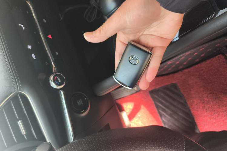 Used Mazda 3 Axela 2023 2.0L Automatic ZhiZhen Edition