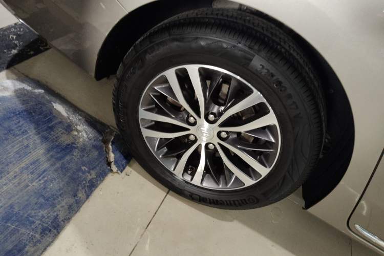 Used Buick GL8 2023 ES Lu Zun Deluxe Model