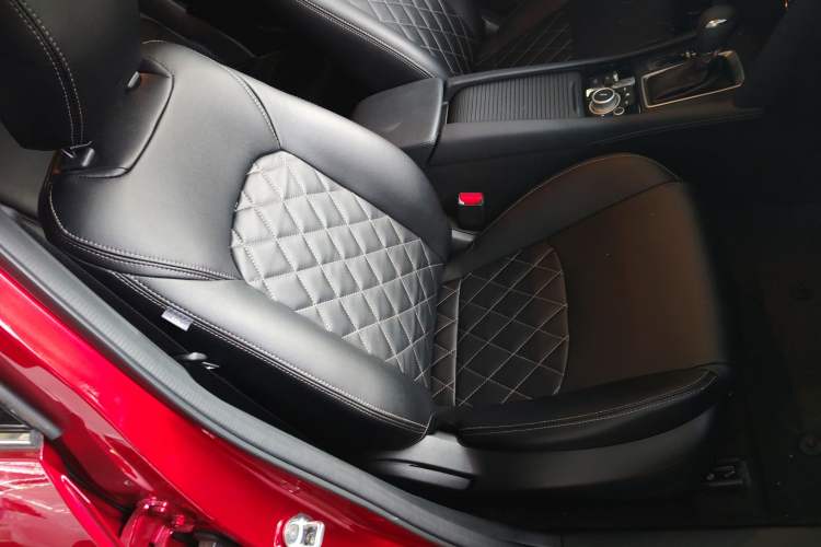 Used Mazda CX-4 2021 2.0L Automatic Two-Wheel Drive Blue Sky Dynamic Edition