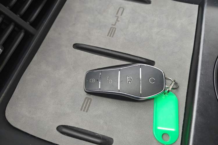 Used BYD Seal 06 New Energy 2024 DM-i 80KM Luxury Model
