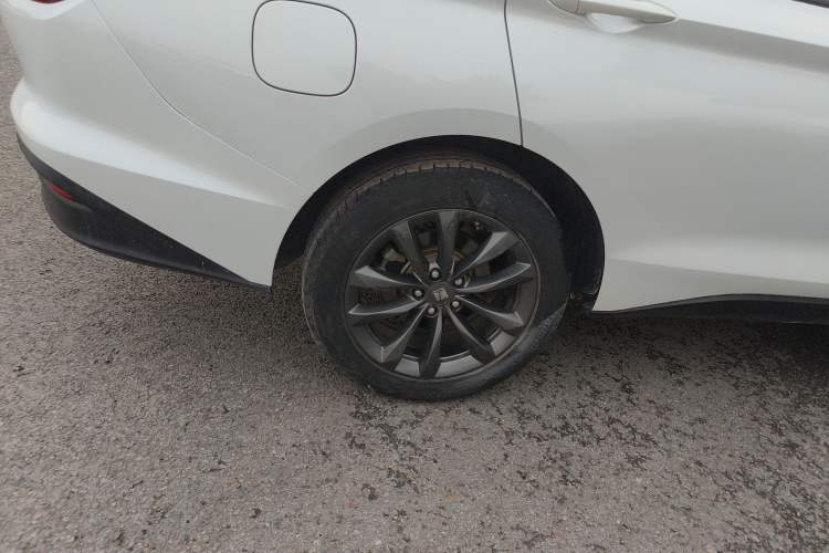 Used Baojun RC-6 2019 1.5T CVT Elite Version with 24-Hour Online Service