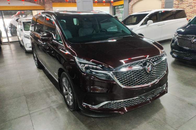 Used Buick GL8 2022 Avenir Aivia Six-Seat Deluxe Edition Front Right 45 Deg