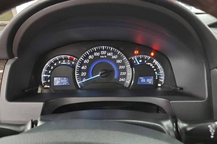 Used Toyota Camry 2015 2.0G Premier Edition
