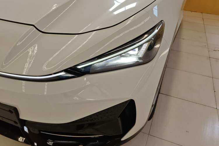 Used Volkswagen ID.UNYX 2024 Revised Pro Long-Range Version
