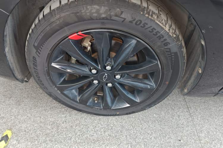 Used Chevrolet Monza 2019 Redline 320T Dual-Clutch Sporty Version China VI Standard
