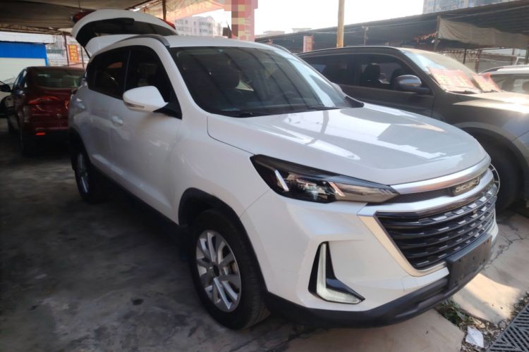 Used BAIC Beijing X3 2019 1.5T Manual Glory Edition Front Right 45 Deg