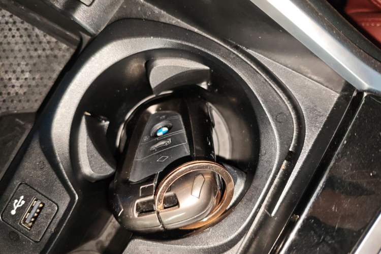 Used BMW i3 2024 eDrive 35 L
