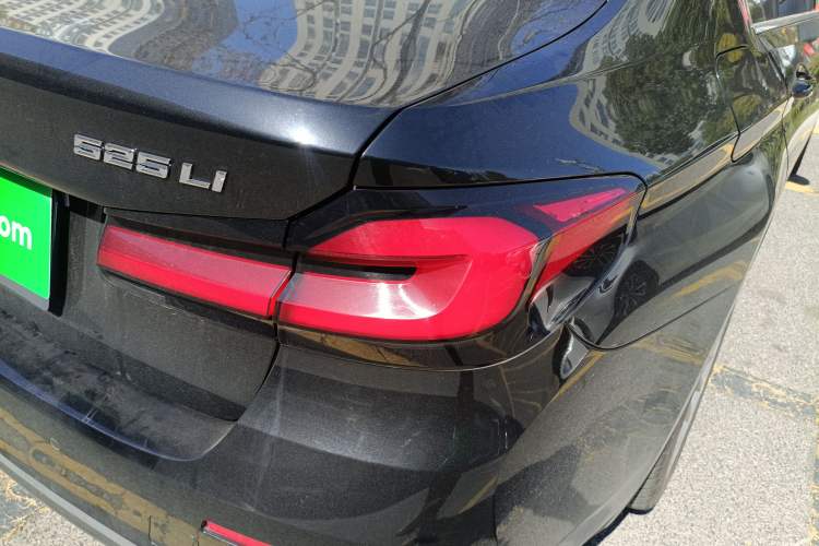 Used BMW 5 Series 2021 525Li Luxury Package