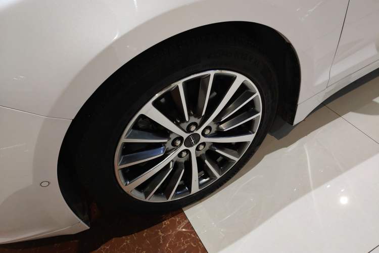 Used Lincoln MKZ 2017 2.0T Luxury Edition
